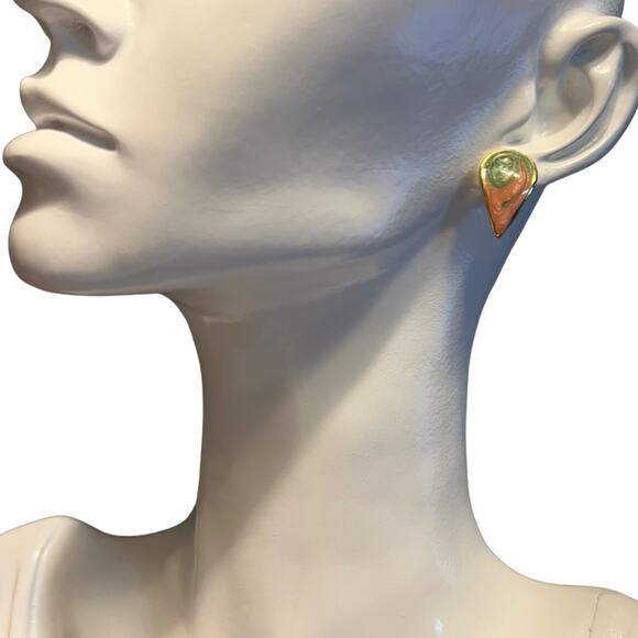 Vintage Gold-Tone Peach & Green Swirl Post Earrings, Teardrop Design - Picture 2 of 15